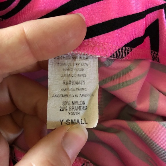 Girls pink zebra striped dance shorts - Picture 3 of 4